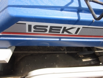 ขาย- รถดำนา เดินตาม 2 แถว ยี่ห้อ ISEKI มี 2 คัน ราคาคันละ 18,500 บาท เท่านั้นครับ