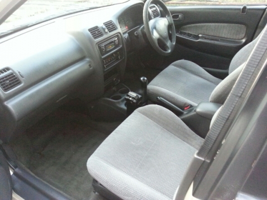 MAZDA 323 ปี 98 M/T ดิส4ล้อ พร้อมใช้ MAZDA 323 ปี 98 M/T ดิส4ล้อ พร้อมใช้