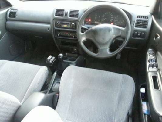 MAZDA 323 ปี 98 M/T ดิส4ล้อ พร้อมใช้ MAZDA 323 ปี 98 M/T ดิส4ล้อ พร้อมใช้