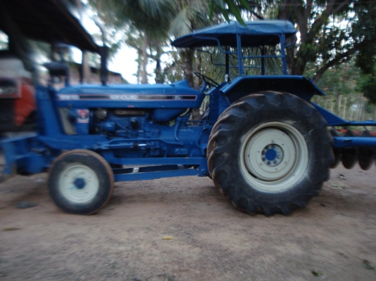 ford 6600 สภาพดี พร้อมใช้งาน