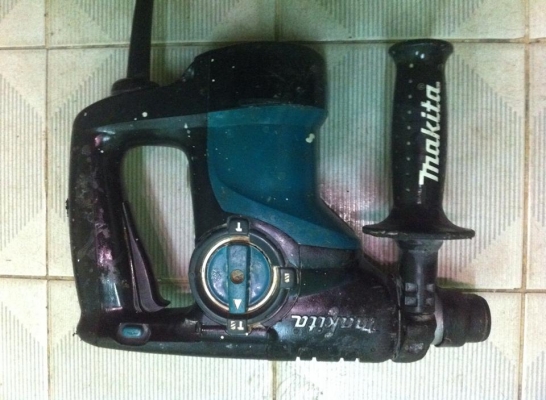 สว่านโรตารี่ 28mm Makita Rotary Hammer HR2810 3ระบบ