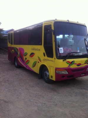 ขาย 50000 โครงรถบัส hino 17ที่นั่งเฉพาะโครง...ไม่มี...แชชซีไม่มี เครื่องยนต์ ราคานี้เฉพาะโครงและอุปกรณ์ภายใน