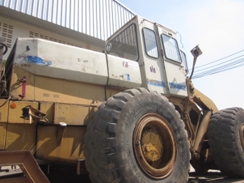 ขาย - รถตักล้อยาง เอวอ่อน ขนาดใหญ่ DRESSER: 12T เครื่องยนต์ 6 สูบ ขาย - รถตักล้อยาง เอวอ่อน ขนาดใหญ่ DRESSER: 12T เครื่องยนต์ 6 สูบ