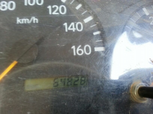 รถฮีโน่  4 ล้อ รั้ว ทูโถ้  100 แรงม้า. ปี 47  ( รถวิ่ง 64,xxx กว่า กม. )  สนใจติดต่อ 081 - 6079515