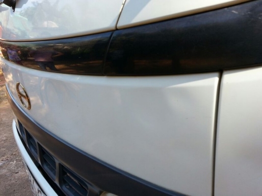 รถฮีโน่  4 ล้อ รั้ว ทูโถ้  100 แรงม้า. ปี 47  ( รถวิ่ง 64,xxx กว่า กม. )  สนใจติดต่อ 081 - 6079515