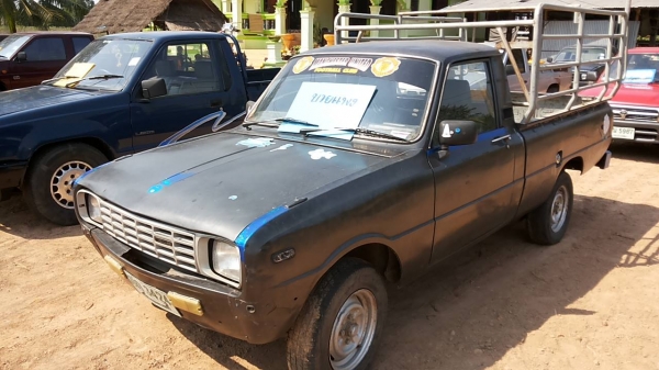 ***ขายแล้วครับขอบคุณ Truck2hand ขายMAZDA FAMILIA 1.3 เดิมๆบางๆ เครื่องเดิมเกียร์เดิม เครื่องแ่น่น แรง เกียร์ดีไม่หลุด ช่วงล่างแน่นไม่ส่าย คัสซีดีเดิมไม่ผุ กระบะสวยพื้นลอนสวยไม่ผุ ยางดี4เส้น หัวเก๋งดีไม่ผุภายในสวยคอนโซลเต็ม พ.ธรรมดา สีสันดี ได้เดิมๆ พร้อมใ