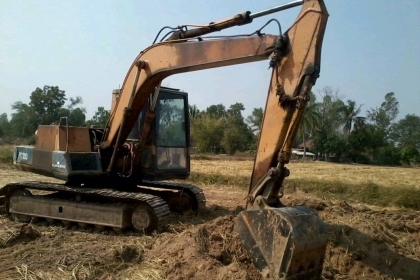 ***ขายแล้วครับขอบคุณ Truck2hand แบคโฮ KOMUTSU PC120-3 เครื่องเดิมปั๊มเดิม ช่วงล่างดีแน่นเอวดี ใบแทรกสวยบูมอาร์มสวยไม่มีปะ รถทำงานปกติ ใช้งานอยู่ไม่โหลด เอกสารเล่มทะเบียน ราคาต่อรองได้เด้อ พี่น้องครับ