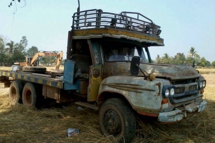 ***ขายแล้วครับขอบคุณ Truck2hand เทเลอร์หัวยาว10ล้อเพลาเดียว ISUZU TX วางเครื่องEH700168แรง(ยังไม่ลงเล่ม) เครื่องดี อึด ช่วงล่างดี เพยาเดียวเดิม หางสภาพดี ยางดี6เส้น ทะเบียนขาดปี47 พร้อมใช้ พร้อมลุยงาน ราคาต่อรองได้เด้อ พี่น้องครับ