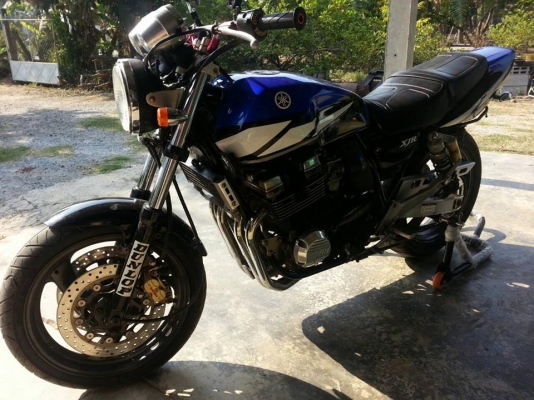 ขาย XJR 400 ปั๊ม brembo มี invoiceสรรพสามิต รถสวยเครื่องจบครับ ราคา 57,000 บาท  รับแลกรับเทรินทุกรุ่นนะครับ