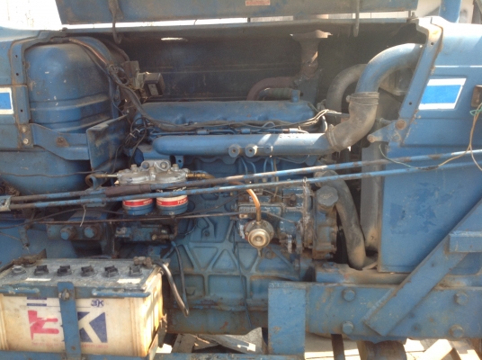 รถไถFORD6600 เสื้อลาย