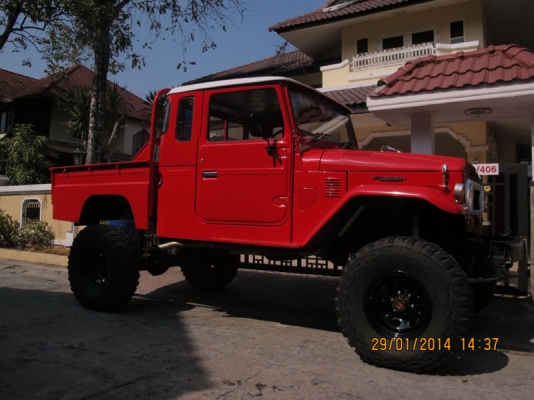 ขายtoyota landcruiser fj45 รุ่นกระบะแท้ทะเบียนพร้อม