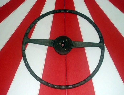 ขายพวงมาลัยมาสด้าโปรซีด พร้อมฝาครอบโลโก้ m สภาพสวยๆ