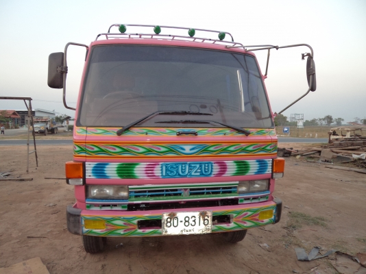 ขาย685000บาทรถ6ล้ออีซูซุดัมพ์ 195แรง สภาพสวยพร้อมใช้งาน(ไมีมีเล่ม) ขาย685000บาทรถ6ล้ออีซูซุดัมพ์ 195แรง สภาพสวยพร้อมใช้งาน(ไมีมีเล่ม)