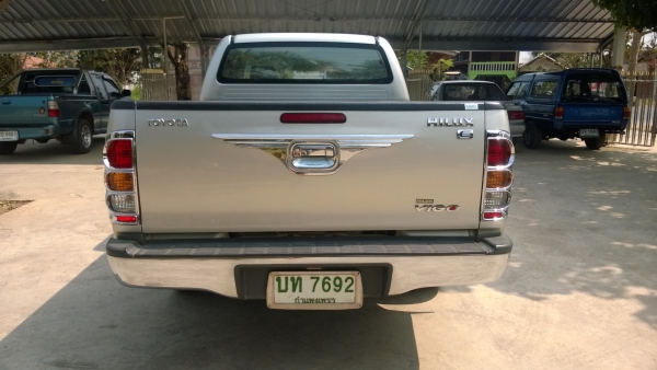 ขายวีโก้ 2.5 อินเตอร์คูลเลอร์ ตัว E ปี 2006 สภาพเยี่ยม สนใจโทรสอบถามได้คับ ขายวีโก้ 2.5 อินเตอร์คูลเลอร์ ตัว E ปี 2006 สภาพเยี่ยม สนใจโทรสอบถามได้คับ