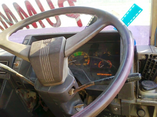 สิบล้อ MITSUBISHI FUSO รถสวยพร้อมใช้งาน ตัดราคาเหลือเพียง 580,000 บาท.!!!!!!!!  หลุดมัดจำ 12 กพ.57