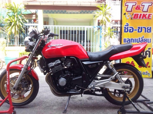 ต้ำพระราม2 จัดให้ตามคำขอ CB400ปี96VS.S สภาพสวยใสๆเครื่องดีพร้อมเดินทางเป็นรถประกอบใหม่
