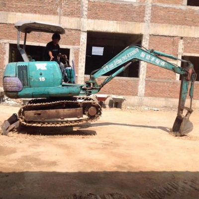 ขายแบคโฮ Komatsu PC15 ใช้งานได้เลย 250000บาท