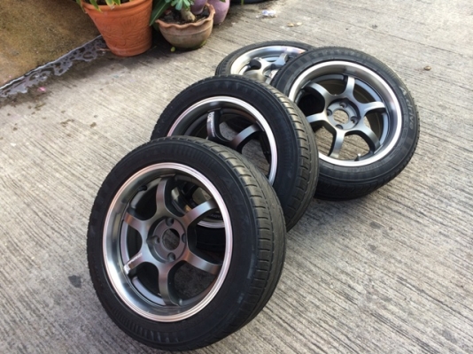 ขายล้อ Advan RG8 พร้อมยาง Yokohama 195/55/15 พร้อมใช้ครับ