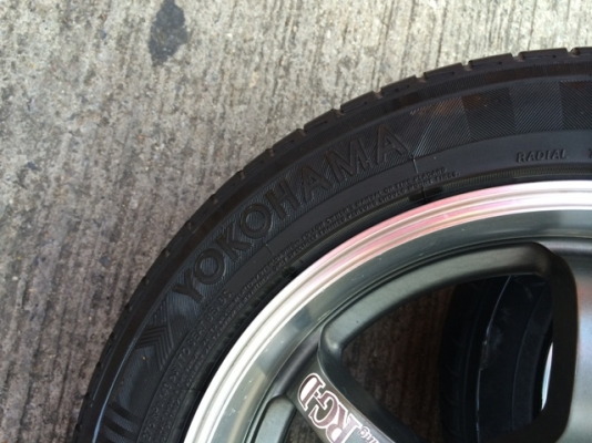 ขายล้อ Advan RG8 พร้อมยาง Yokohama 195/55/15 พร้อมใช้ครับ ขายล้อ Advan RG8 พร้อมยาง Yokohama 195/55/15 พร้อมใช้ครับ