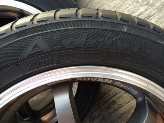 ขายล้อ Advan RG8 พร้อมยาง Yokohama 195/55/15 พร้อมใช้ครับ ขายล้อ Advan RG8 พร้อมยาง Yokohama 195/55/15 พร้อมใช้ครับ