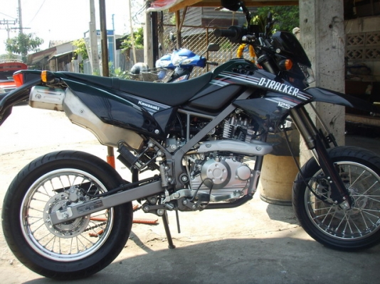 ขาย KAWASAKI D-TRACKER125 i  วิ่ง 4,200กม. 48,000.-