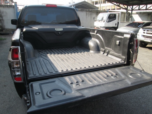 ขาย Nissan Navara 2.5SE Cab ปี08.