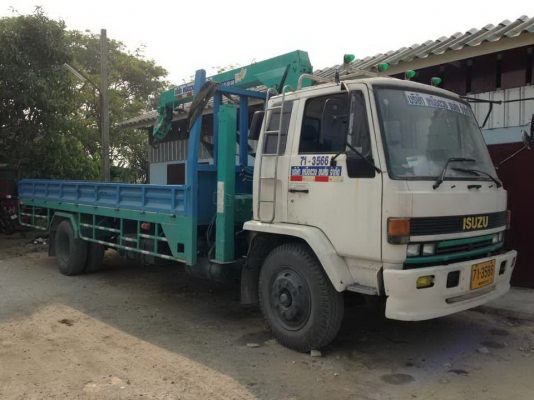 ขายด่วนรถบรรทุก 6ล้อช่วงยาวติดเครน 3.5ตัน สภาพพร้อมใช้