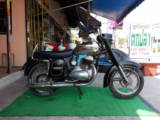 มาตรฐาน จิีกโก๊ปีลึก จาวา 250cc. แฮนยกรถสภาพสวยเดิมแท้เยอะประกอบใหม่ๆเครื่องดีมากเอ กสารอินวอย