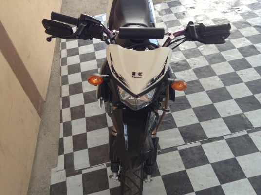 ขาย!!!KSR ตัวใหม่ รถใหม่มาก ไม่เคยชนไม่เคยล้ม ปี54 รถเครื่องดีคับ รถใช้น้อย มีเล่มทะเบียนครบ ภาษีไม่หมด