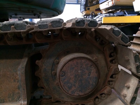 Kobelco SK70SR สภาพใหม่มาก นำเข้าจากญี่ปุ่น พร้อมใหห้ตรวจสภาพครับ