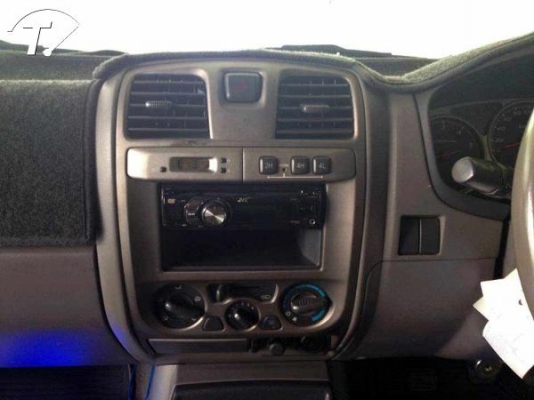 ขาย ISUZU, 3.0 LS CAB 4 D-MAX 4WD สภาพสวย ขาย ISUZU, 3.0 LS CAB 4 D-MAX 4WD สภาพสวย