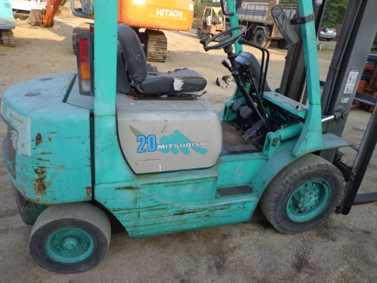 ขายรถยก MITSUBISHI FG20 เครื่องเบนซิน ติดต่อคุณจิ๊ด โทร. 089-7949488