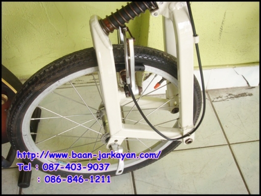 จักรยานพับ ขาไก่ PEUGEOT สีขาวมุข สวย ค่ะ