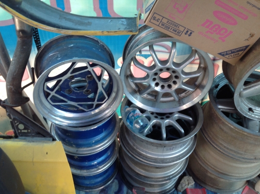 ขายล้อหลายชุด 15,16,17,18