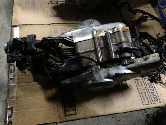 ขายเครื่องC700 CDI มีชุดไฟ+ชุดสายไฟ+คาบู สภาพใช้งาน ราคา 2500 บาทพร้อมส่งครับ