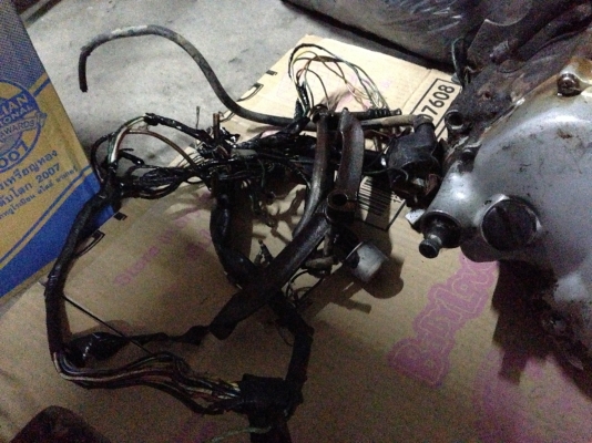 ขายเครื่องC700 CDI มีชุดไฟ+ชุดสายไฟ+คาบู สภาพใช้งาน ราคา 2500 บาทพร้อมส่งครับ