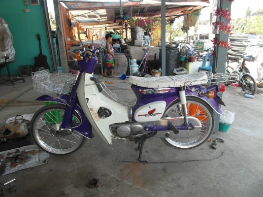 ขายc70แท้แต่งสวยมีทะเบียนไม่โอน13500บาท0897074784พิดโลก