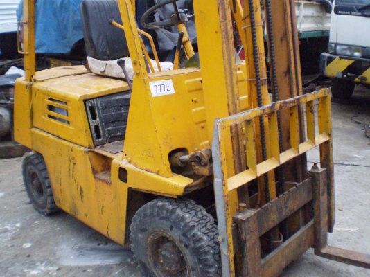 KOMATSU FD15-1 ตันห้า ดีเซล รถญี่ปุ่นนำเข้า KOMATSU FD15-1 ตันห้า ดีเซล รถญี่ปุ่นนำเข้า