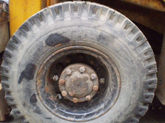 KOMATSU FD15-1 ตันห้า ดีเซล รถญี่ปุ่นนำเข้า KOMATSU FD15-1 ตันห้า ดีเซล รถญี่ปุ่นนำเข้า