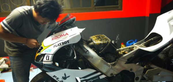 รับสั่งประกอบ Cbr400 Vfr Nc30 Nc35 จัดไฟแนนท์ได้เลือกสีเลือกลายเลือกแฟริ่งได้ รับสั่งประกอบ Cbr400 Vfr Nc30 Nc35 จัดไฟแนนท์ได้เลือกสีเลือกลายเลือกแฟริ่งได้