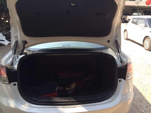 Mazda2 4ประตุ ตัวท๊อป ราคาถูก