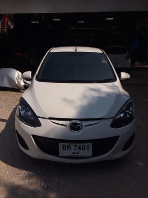 Mazda2 4ประตุ ตัวท๊อป ราคาถูก