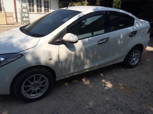 Mazda2 4ประตุ ตัวท๊อป ราคาถูก