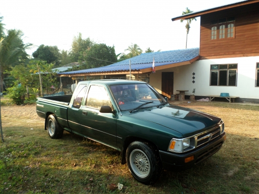 ขายรถกระบะไมตี้แค๊ปปี35...เครื่องดีแน่นๆครัชชีไม่ผุสภาพพร้อมใช้งาน.... เอกสารพร้อมโอน+ภาษีขาดตุลาคม57........... สีเขียวสวยๆ+ยางดีทั้ง4เส้น+แอร์+แบตเตอรี่ใหม่+เทปชีีดี+แม๊กไลเนอน์ใหม่+ล้อแม็กขอบ15 รถสภาพพร้อมใช้งานครับ... ขายที่125000บาท สนใจสอบถามได้ครับ