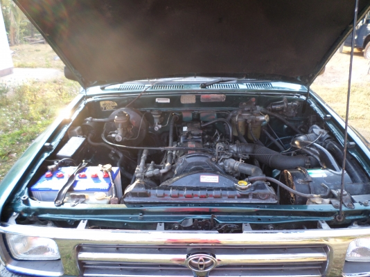 ขายรถกระบะไมตี้แค๊ปปี35...เครื่องดีแน่นๆครัชชีไม่ผุสภาพพร้อมใช้งาน.... เอกสารพร้อมโอน+ภาษีขาดตุลาคม57........... สีเขียวสวยๆ+ยางดีทั้ง4เส้น+แอร์+แบตเตอรี่ใหม่+เทปชีีดี+แม๊กไลเนอน์ใหม่+ล้อแม็กขอบ15 รถสภาพพร้อมใช้งานครับ... ขายที่125000บาท สนใจสอบถามได้ครับ