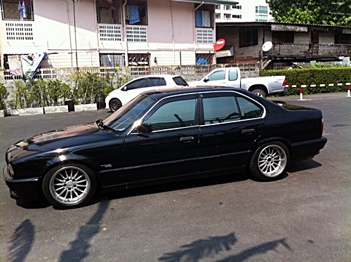 ขายbmw e34 525iaเครือง2Jเทอโบ แม็ก17 big noseไฟขาวรอบคัน รถสวยคับ ขายbmw e34 525iaเครือง2Jเทอโบ แม็ก17 big noseไฟขาวรอบคัน รถสวยคับ