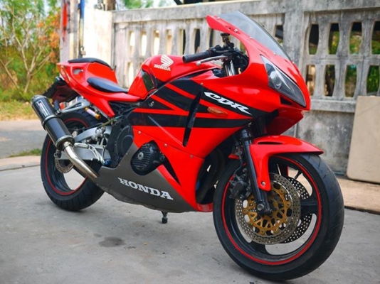 ขาย CBR400 พร้อมทะเบียนแท้ แฟริ่ง Rc212 ท่อสูตร โยชิ เครื่องสดๆ