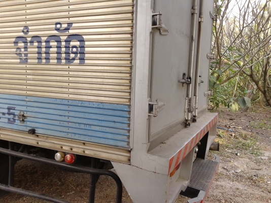 ขายรถหกล้อครับ0859108876