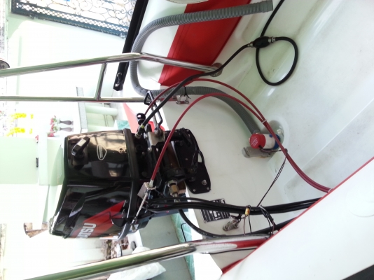 ขายเรือยางท้องไฟเบอร์4.0ม.เครื่องtohatsu30แรง