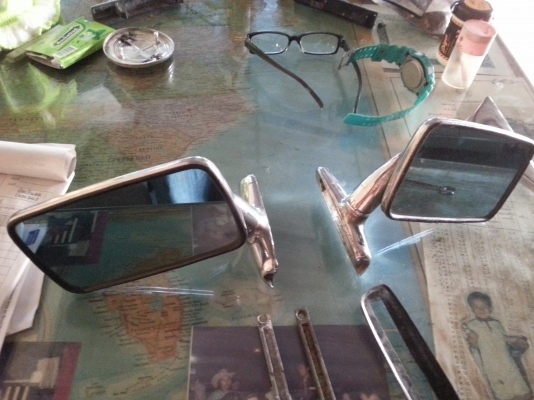 ขายกระจกมองข้าง BMW E12 แท้ สภาพสวยมาก